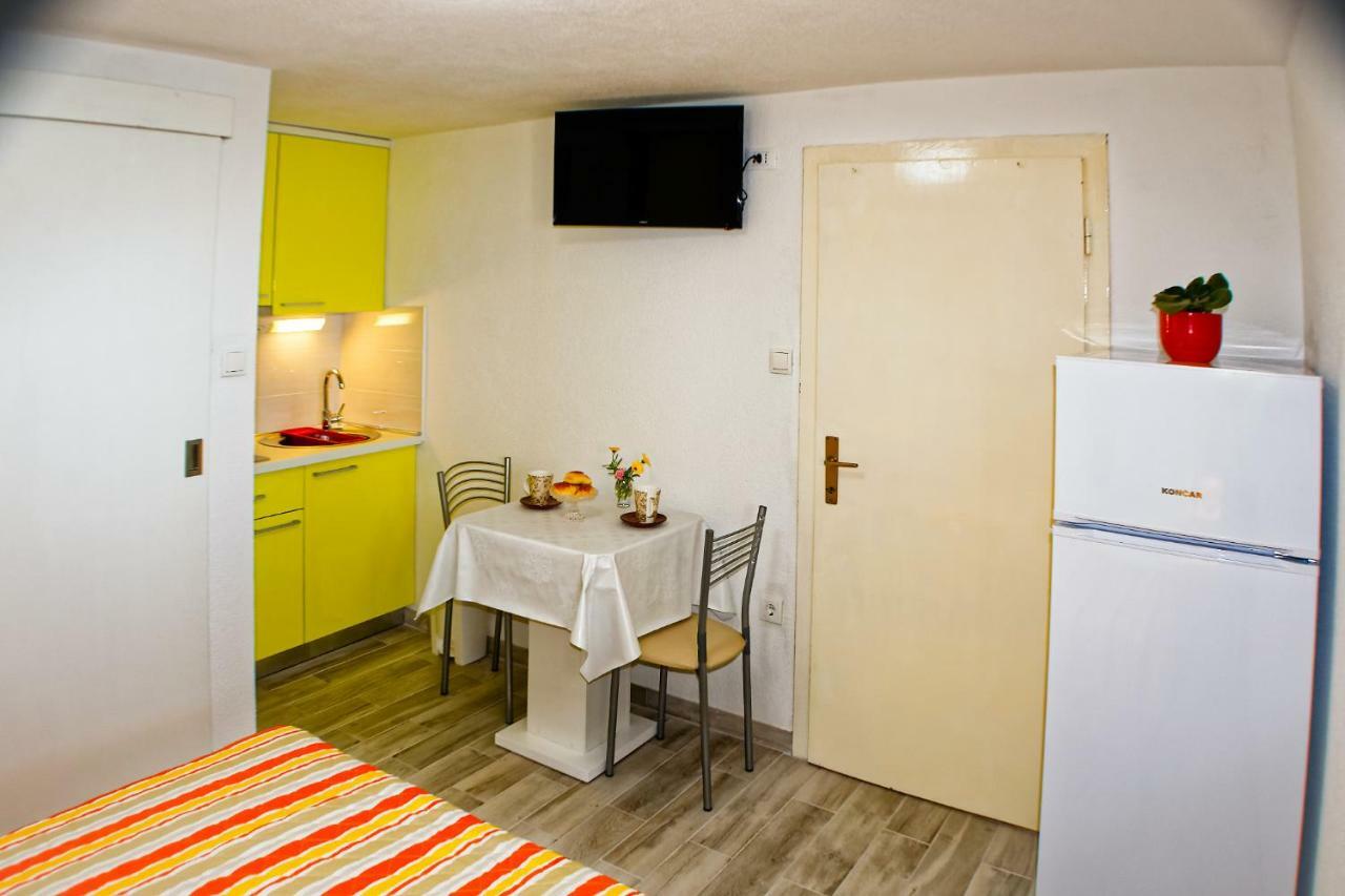 Studio Apartman Papic Apartment Drasnice